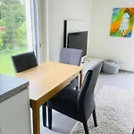 Garden View Luxury Flat With Terrace & Parking-